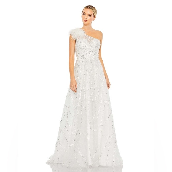 MAC DUGGAL 20389 NWT White Embellished One Shoulder A Line Gown - Picture 1 of 5